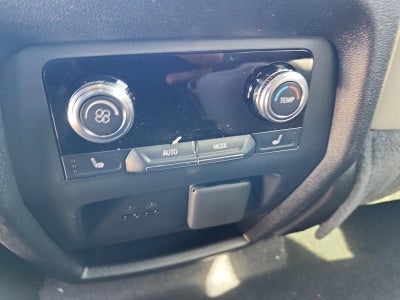 2026 GMC Acadia AWD Elevation