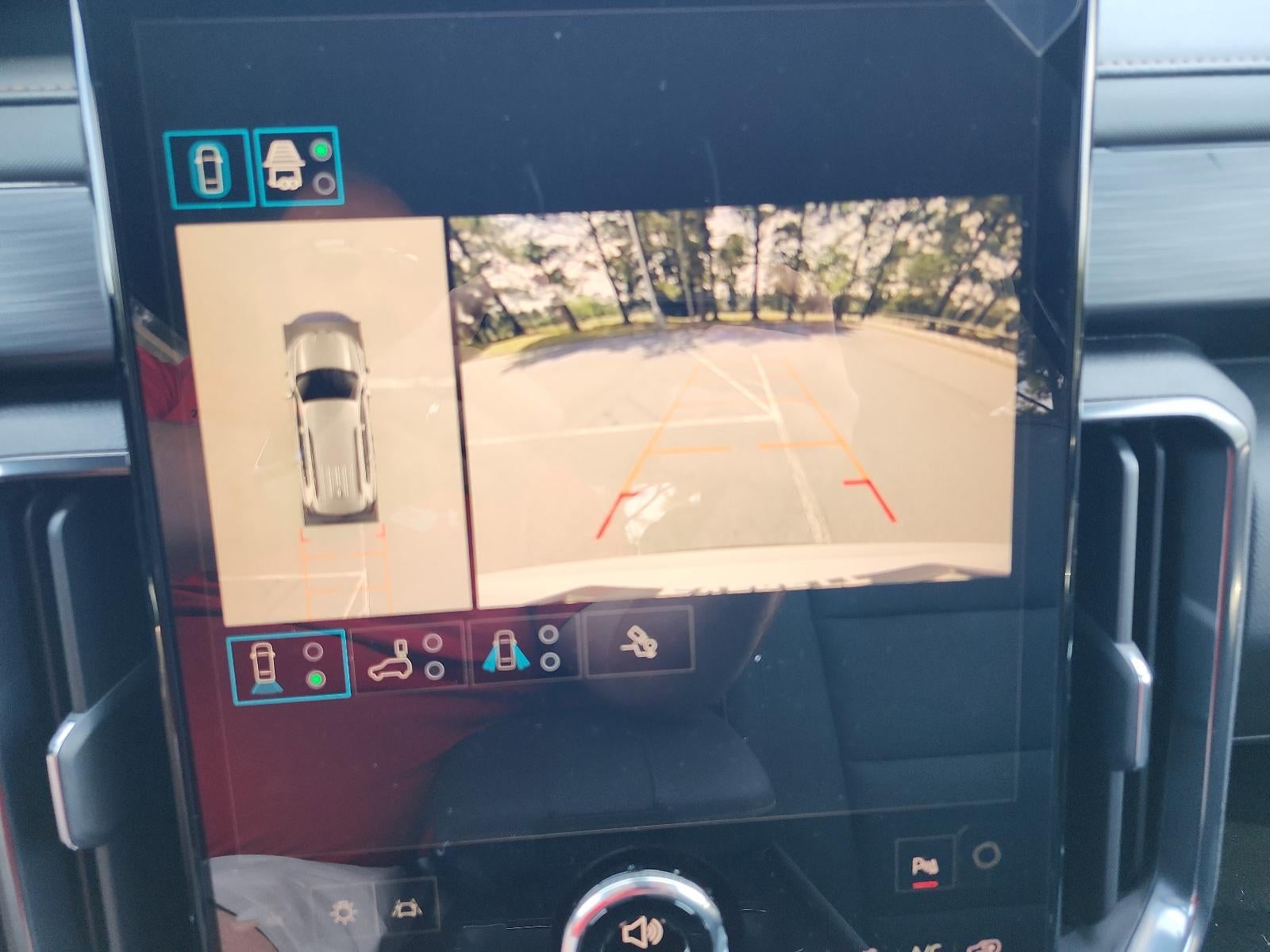 2026 GMC Acadia AWD AT4