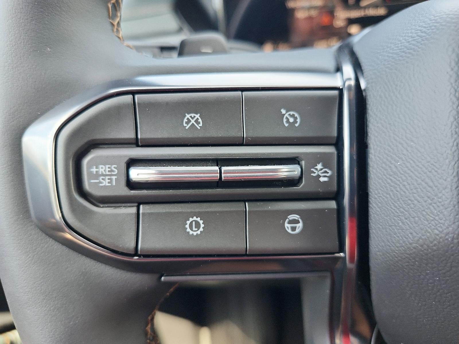 2026 GMC Acadia AWD AT4