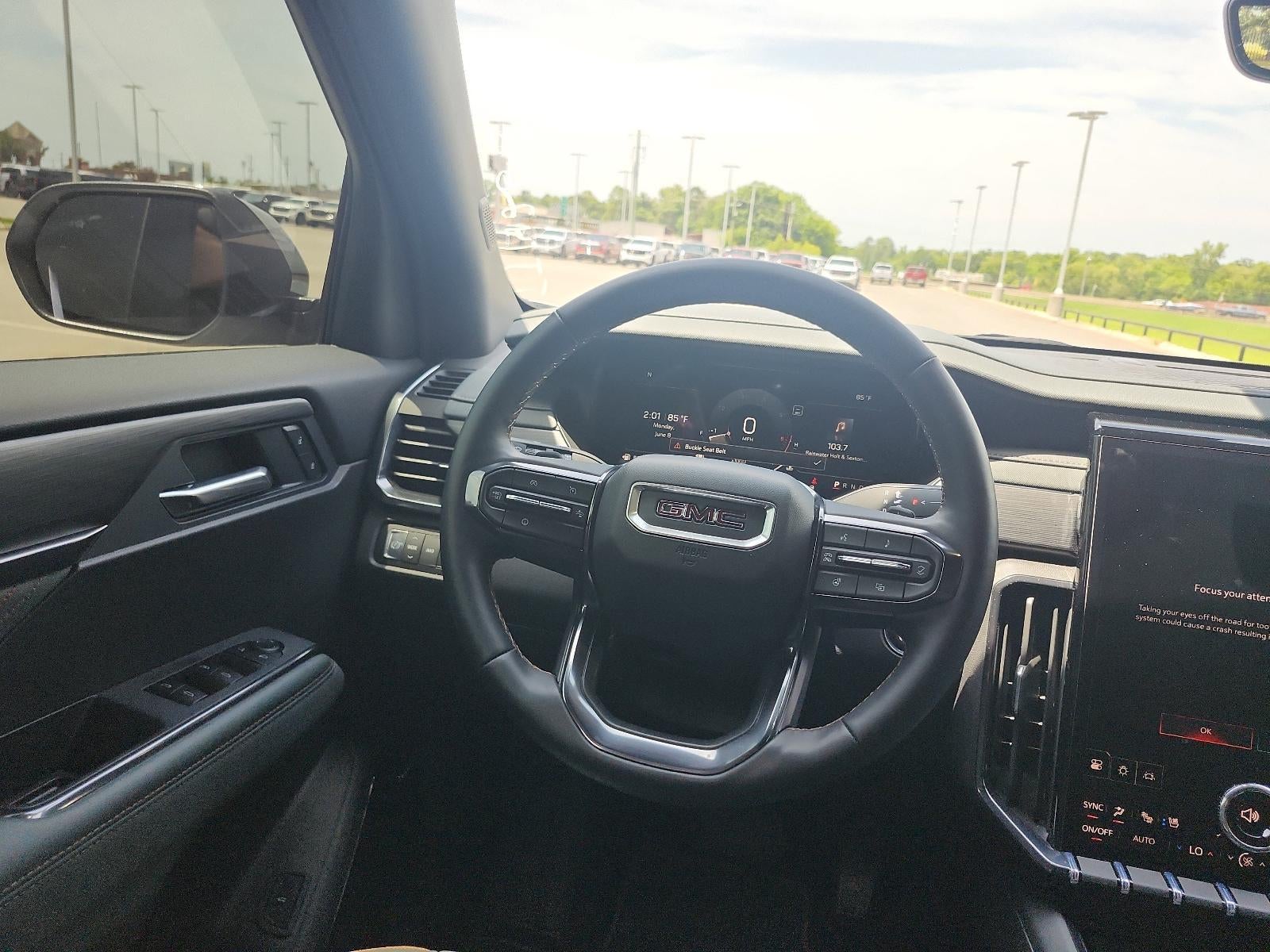 2026 GMC Acadia AWD AT4