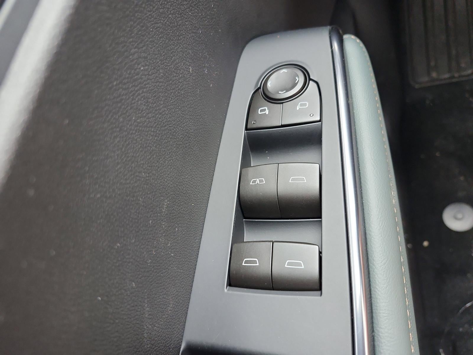 2026 GMC Acadia AWD AT4