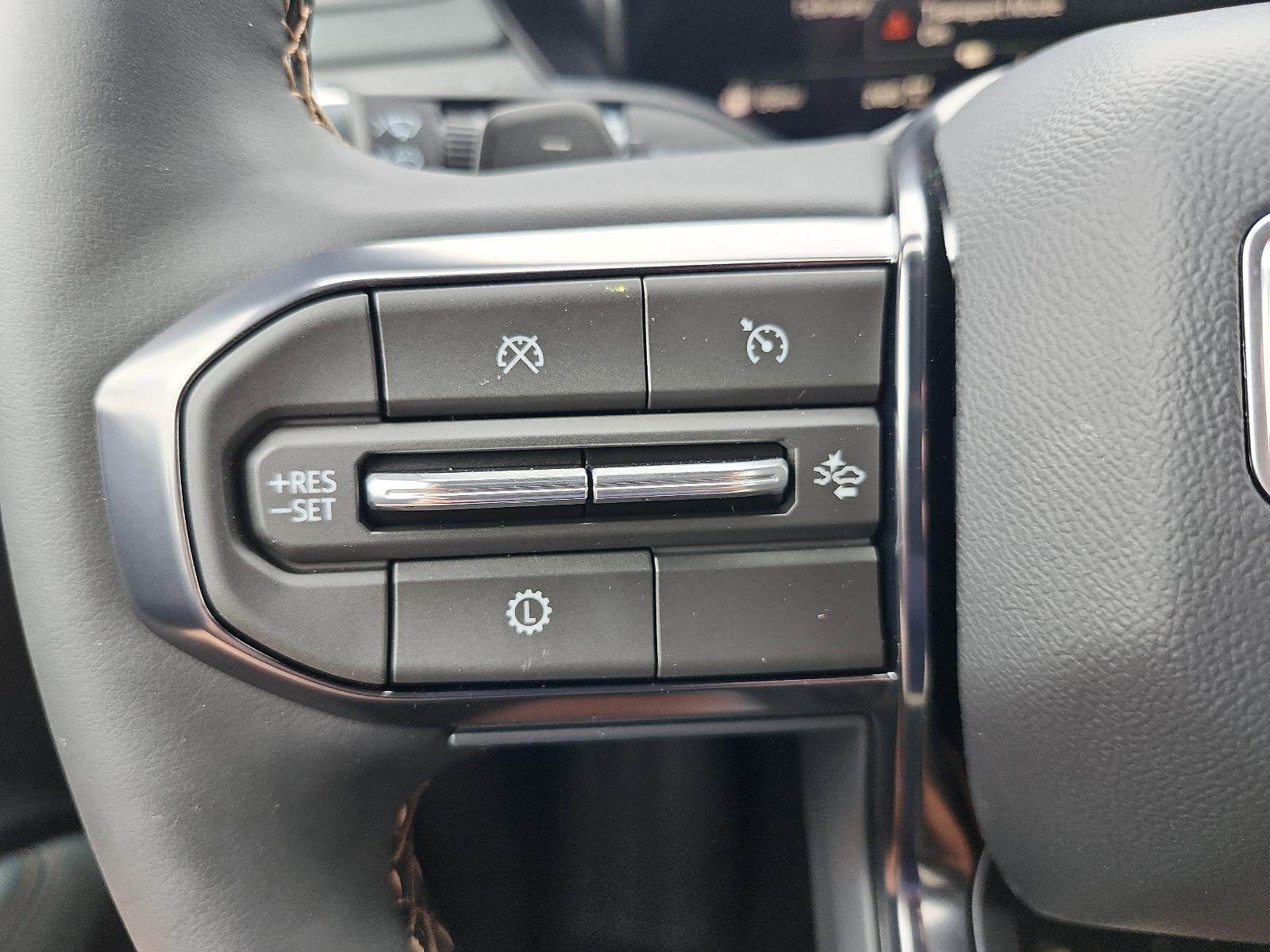 2026 GMC Acadia AWD AT4