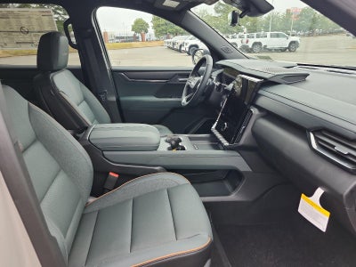 2026 GMC Acadia AWD AT4