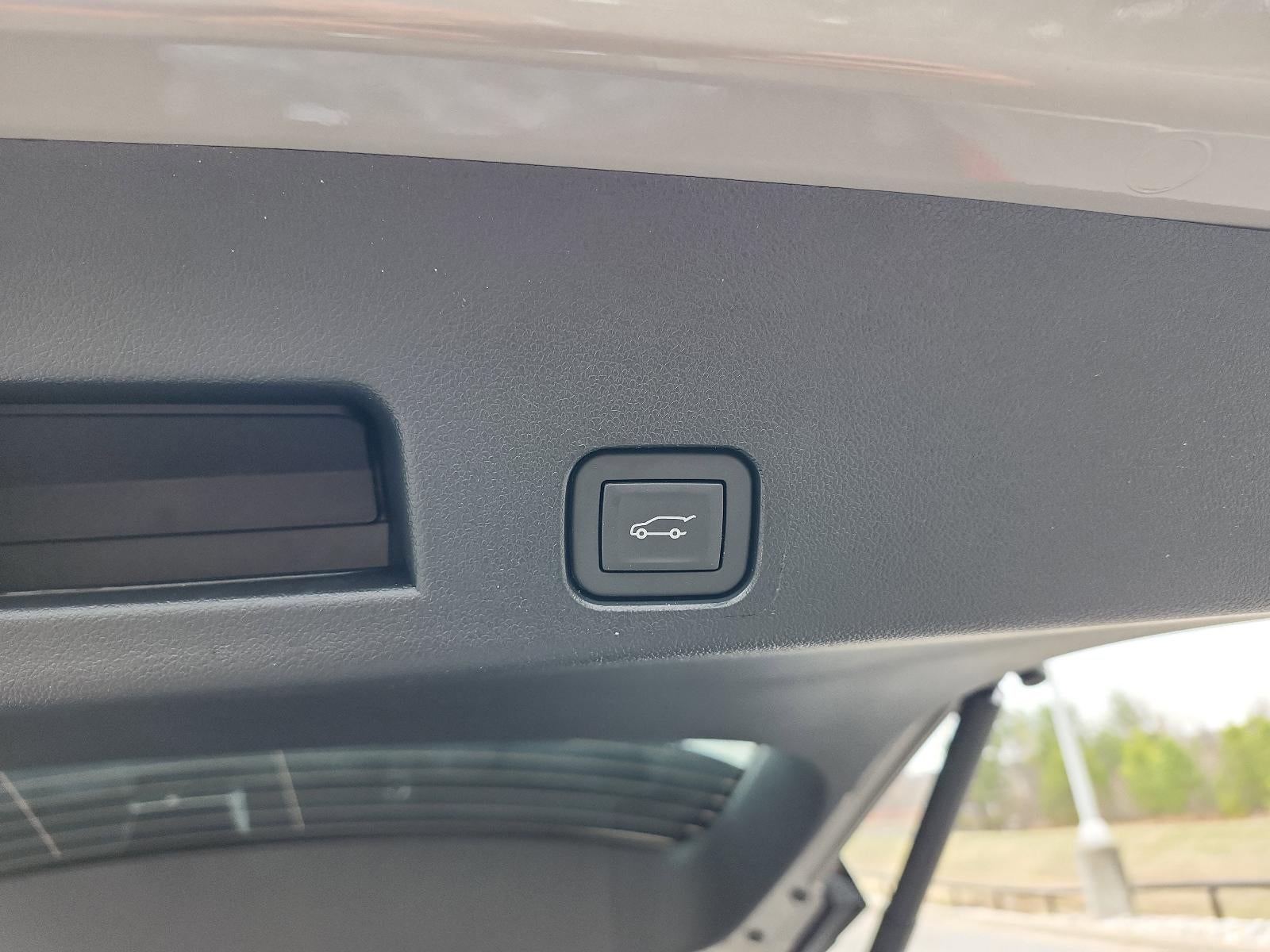 2026 GMC Acadia AWD AT4