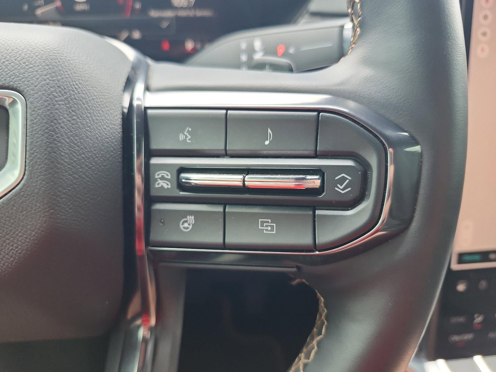 2024 GMC Acadia AWD AT4