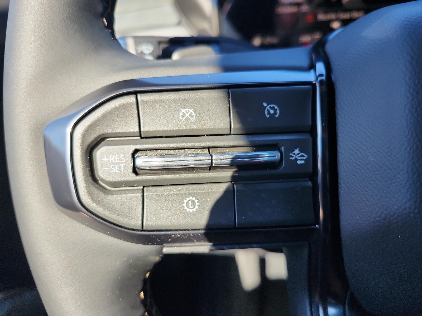 2026 GMC Acadia AWD AT4