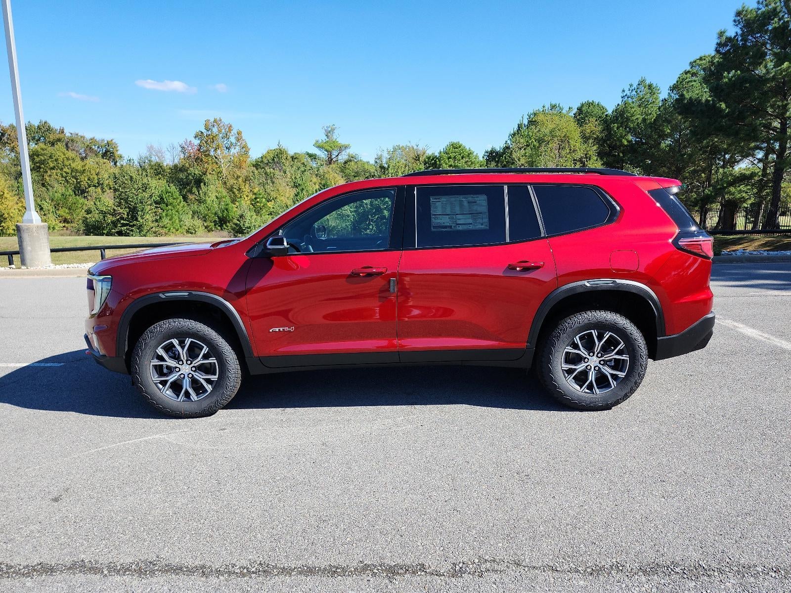 2026 GMC Acadia AWD AT4
