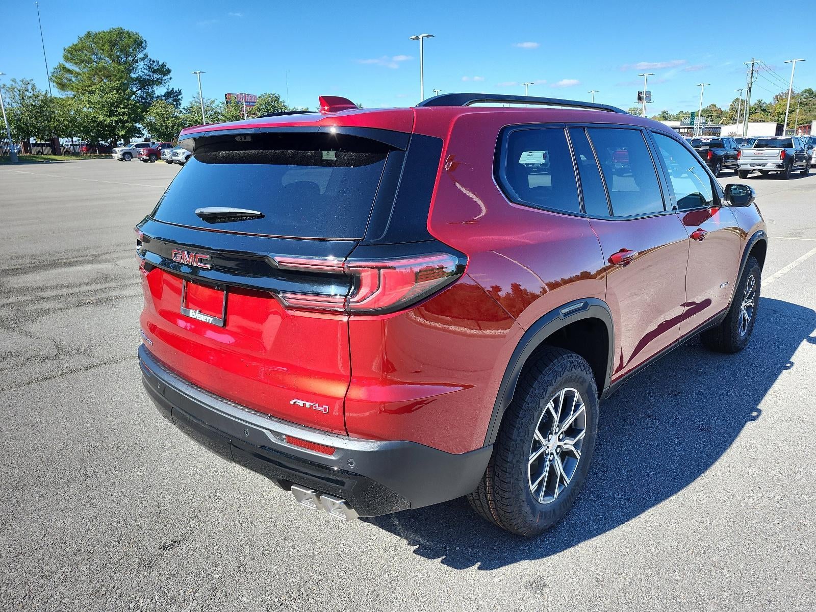 2026 GMC Acadia AWD AT4
