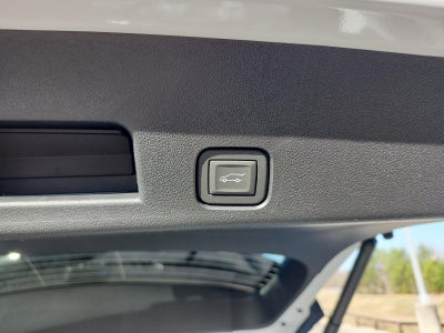 2026 GMC Acadia AWD AT4