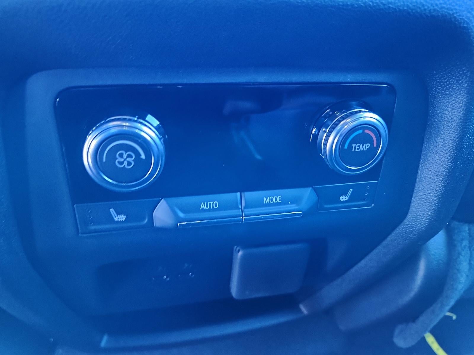 2026 GMC Acadia AWD AT4