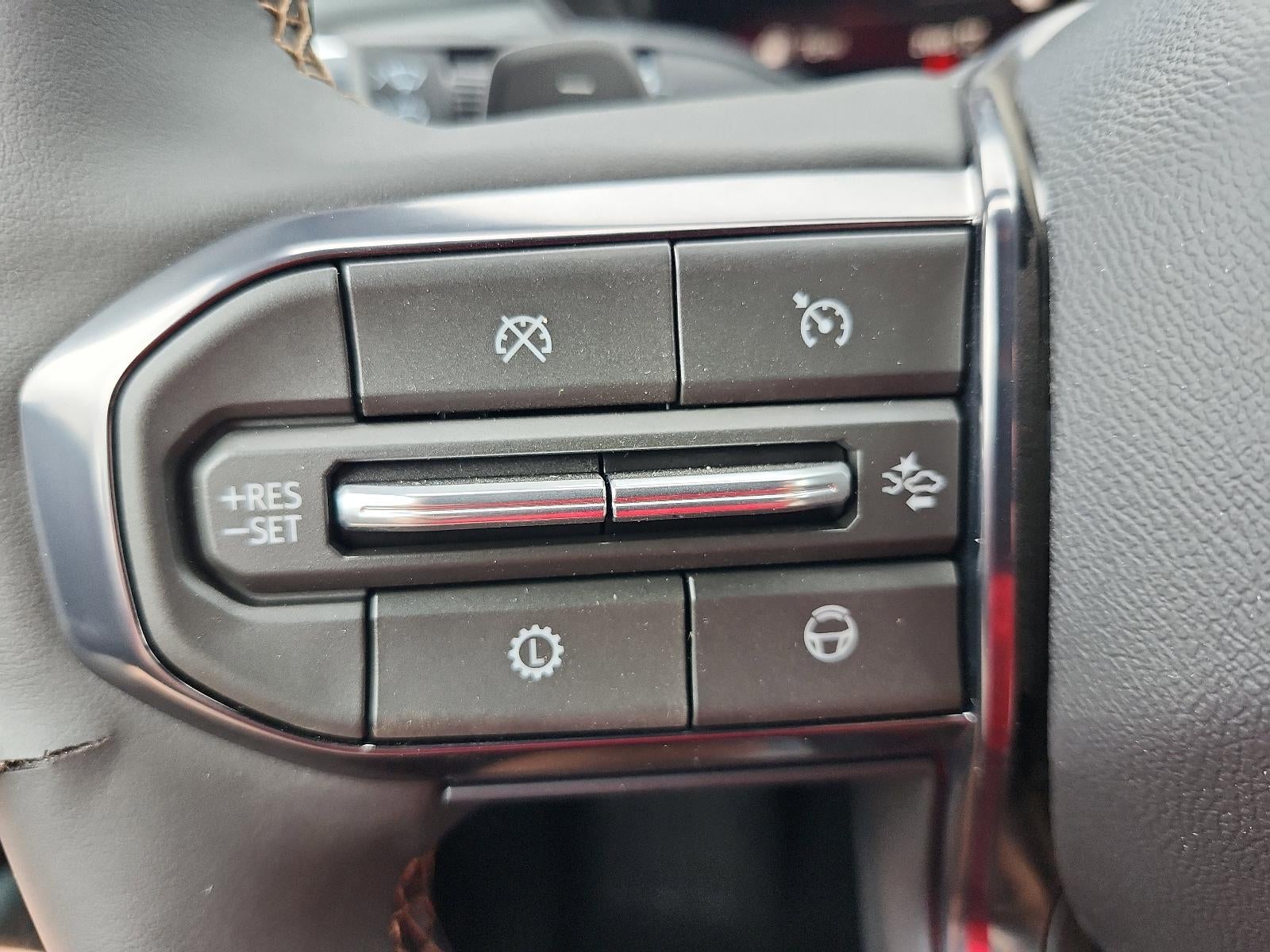 2026 GMC Acadia AWD AT4