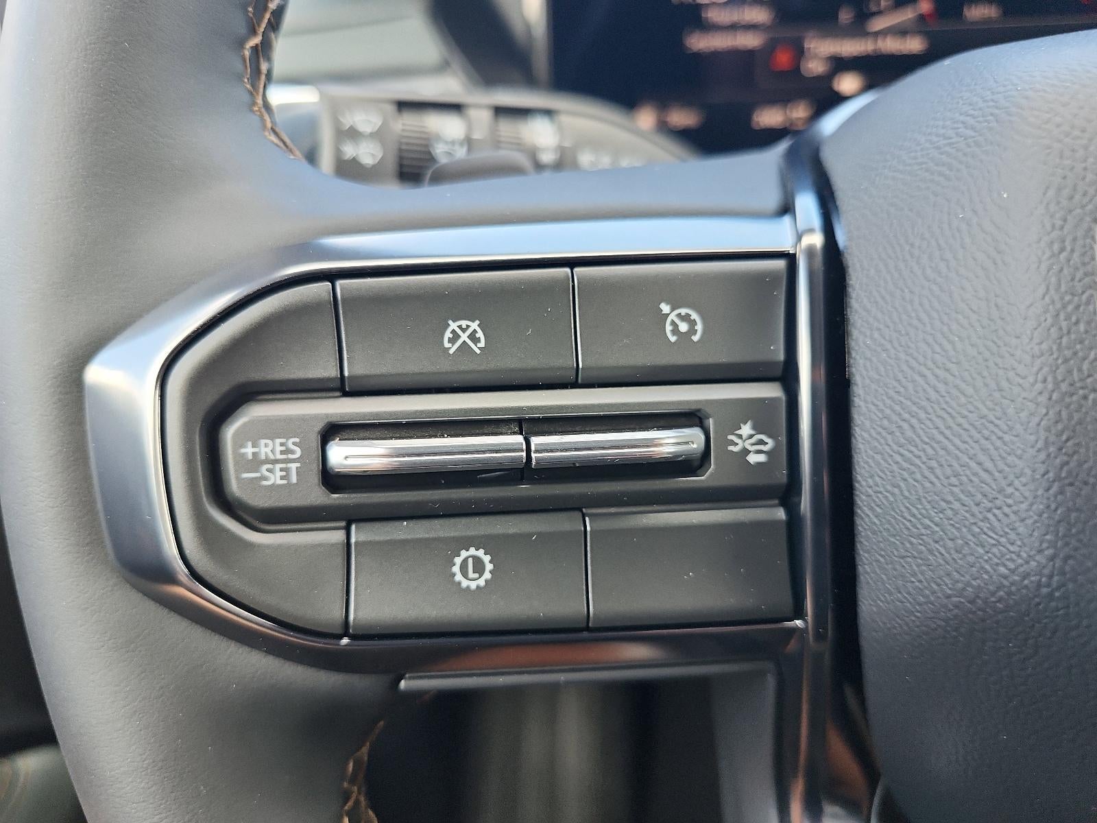 2026 GMC Acadia AWD AT4