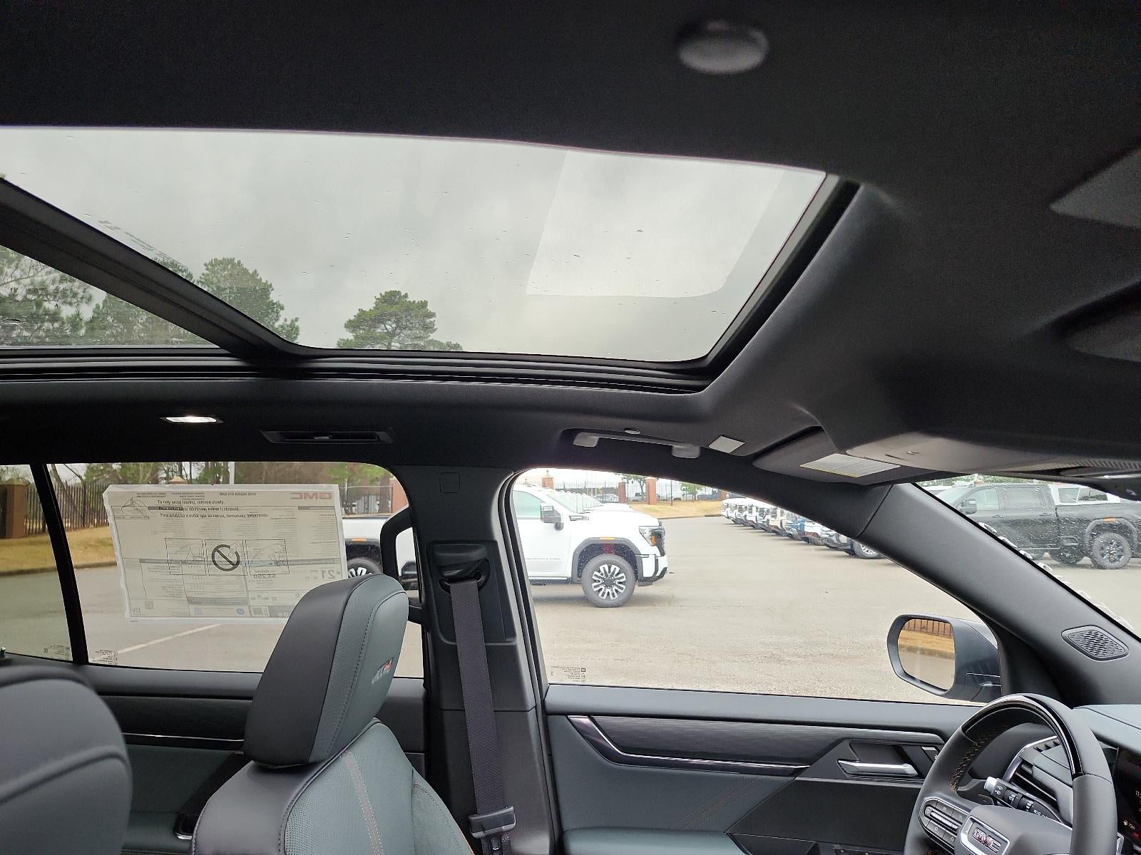 2026 GMC Acadia AWD AT4