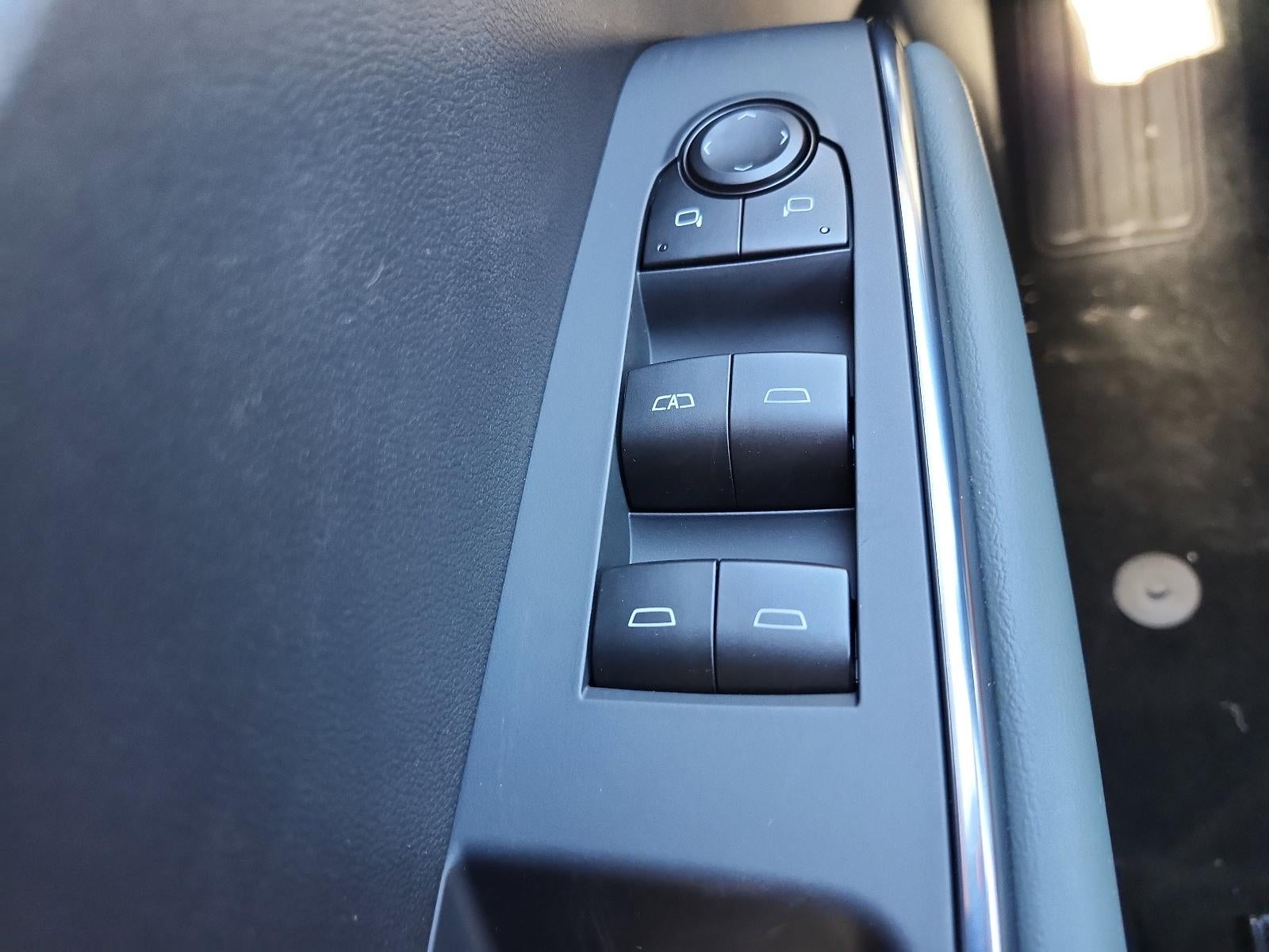 2026 GMC Acadia AWD AT4