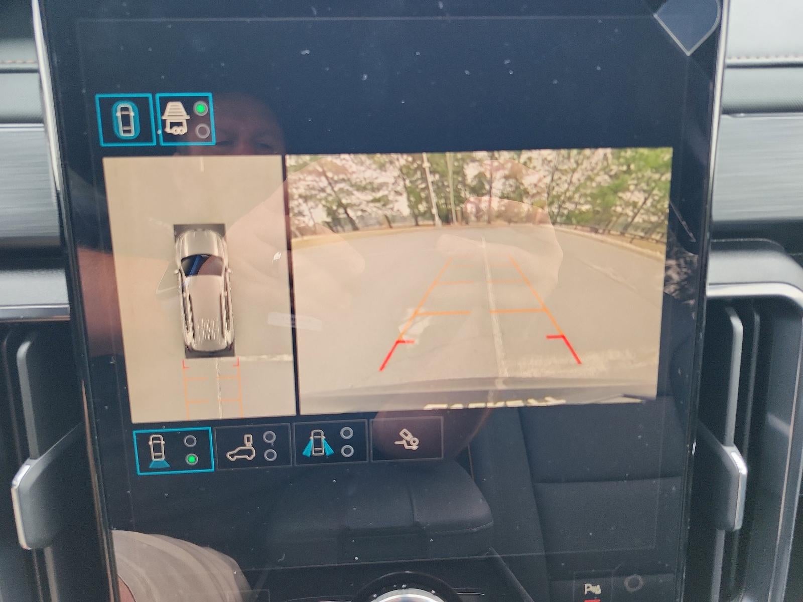 2026 GMC Acadia AWD AT4