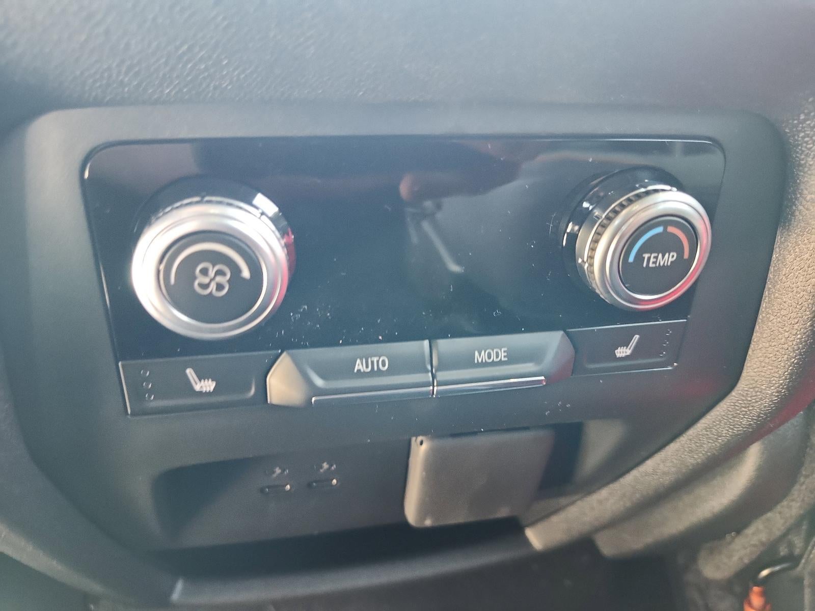 2026 GMC Acadia AWD AT4
