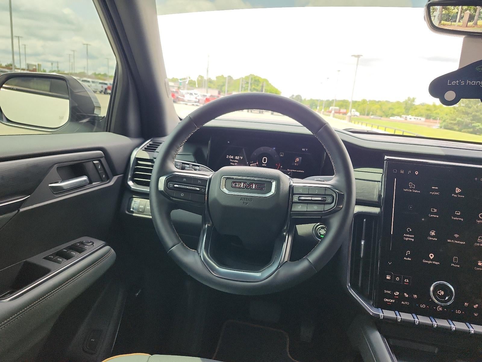 2026 GMC Acadia AWD AT4