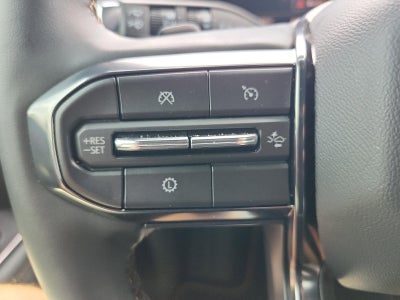 2026 GMC Acadia AWD AT4