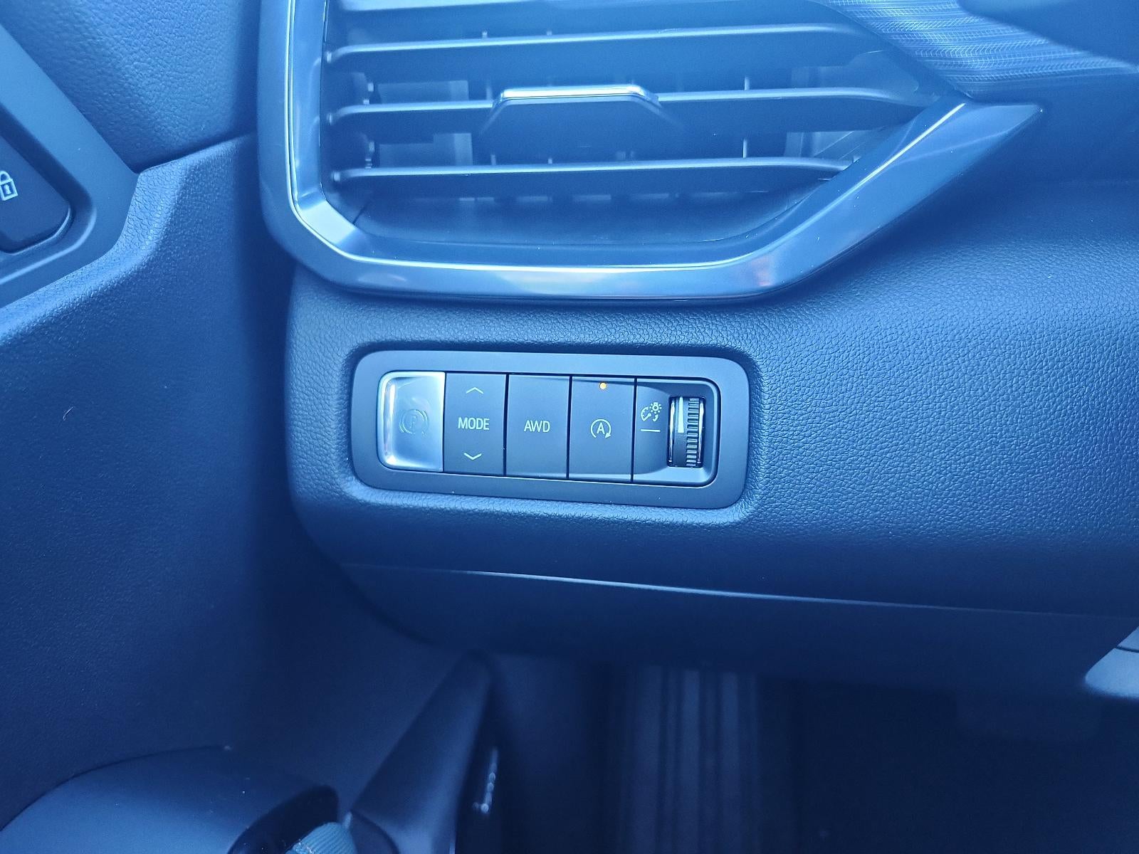 2026 GMC Acadia AWD AT4