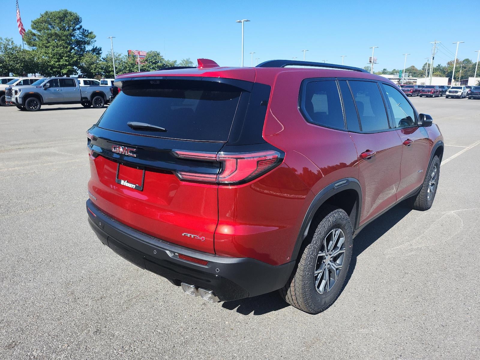2026 GMC Acadia AWD AT4