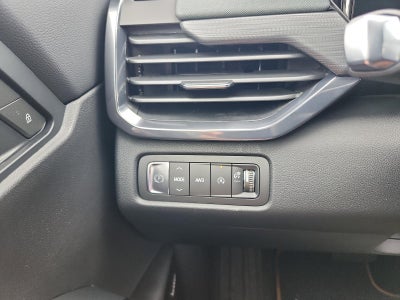 2026 GMC Acadia AWD AT4