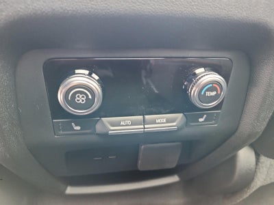 2026 GMC Acadia AWD AT4