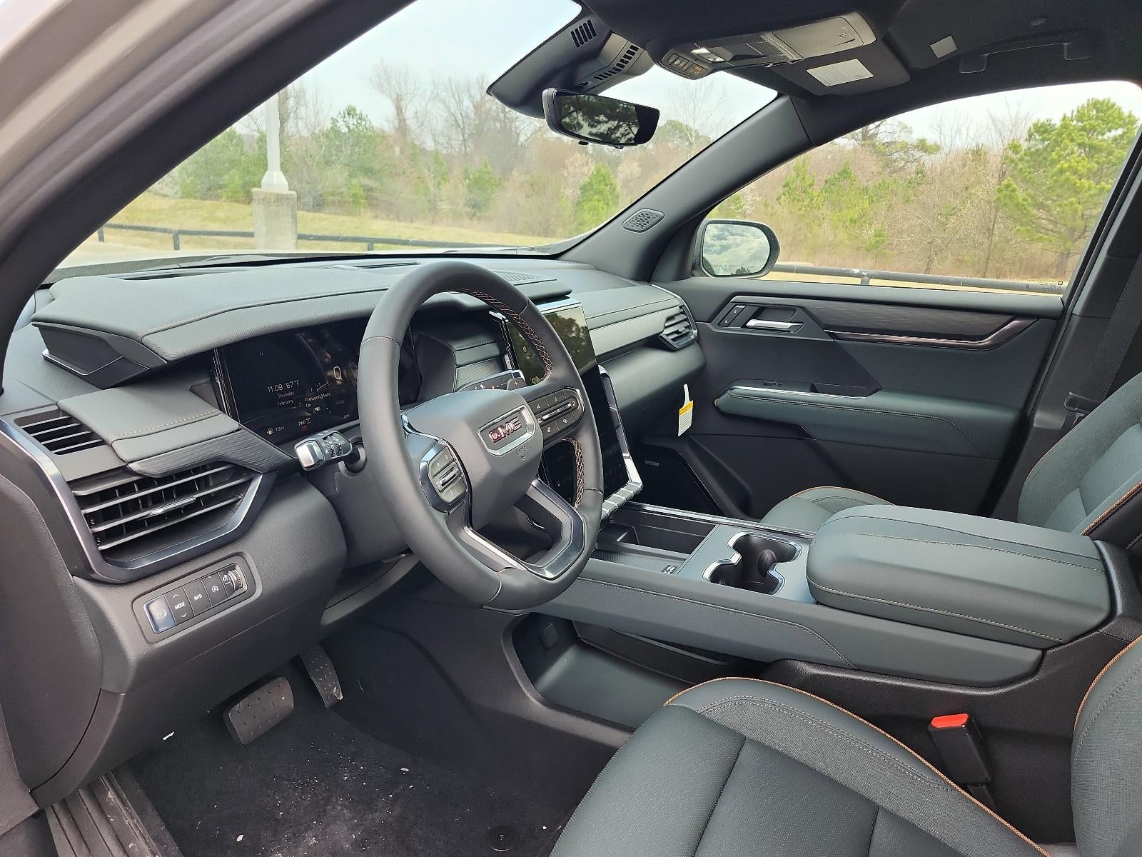 2026 GMC Acadia AWD AT4