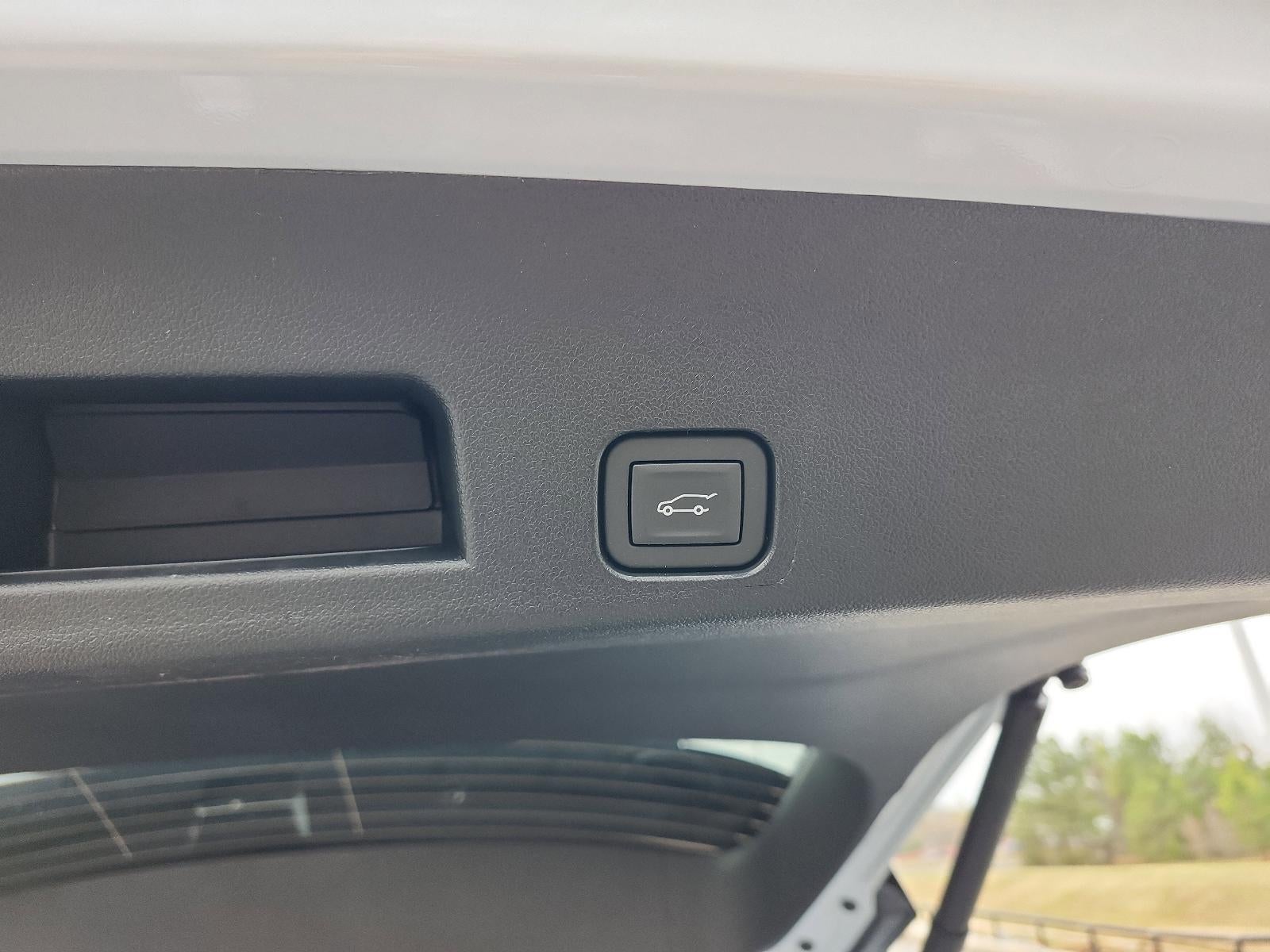 2026 GMC Acadia AWD Denali