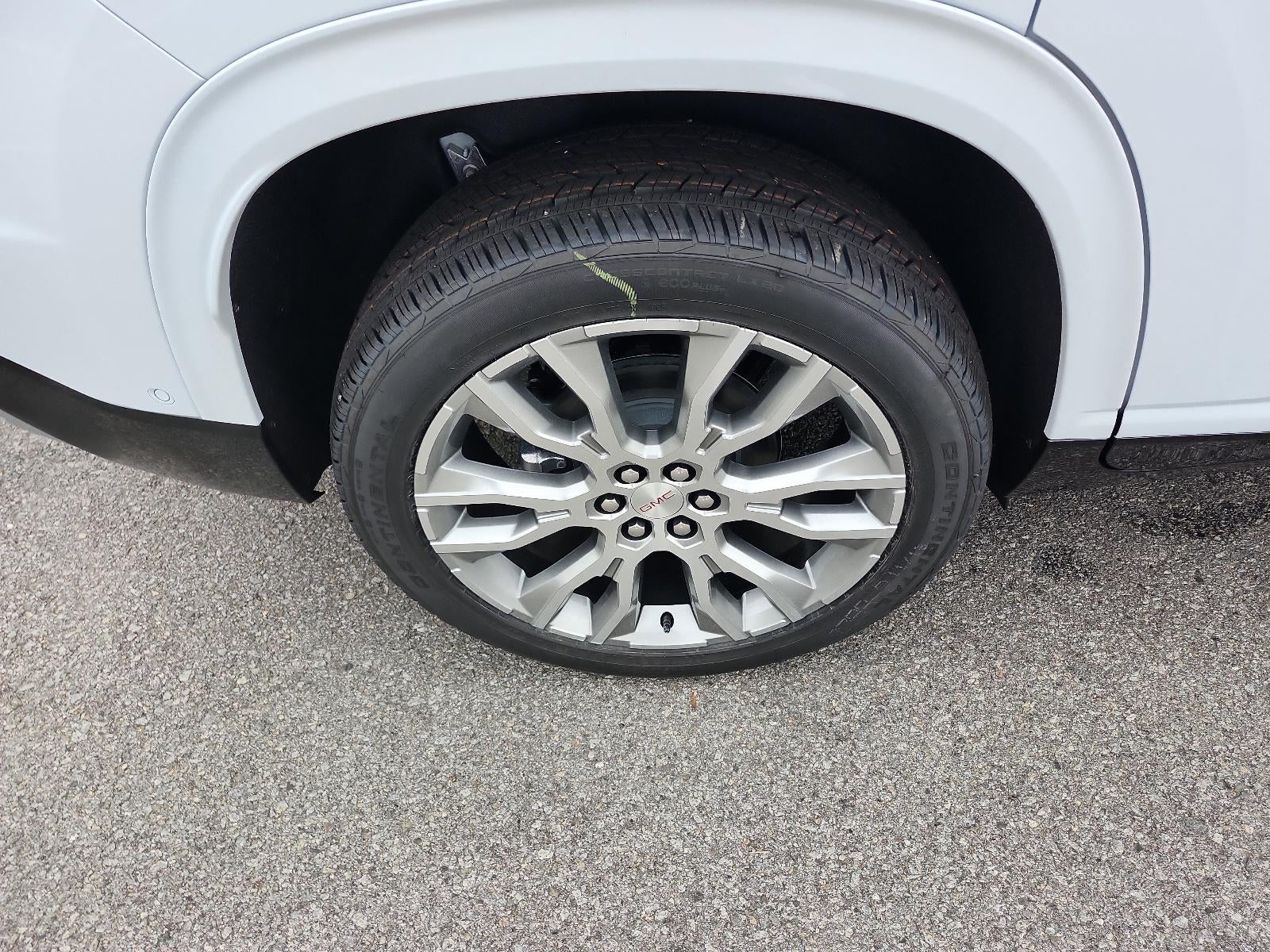 2026 GMC Acadia AWD Denali