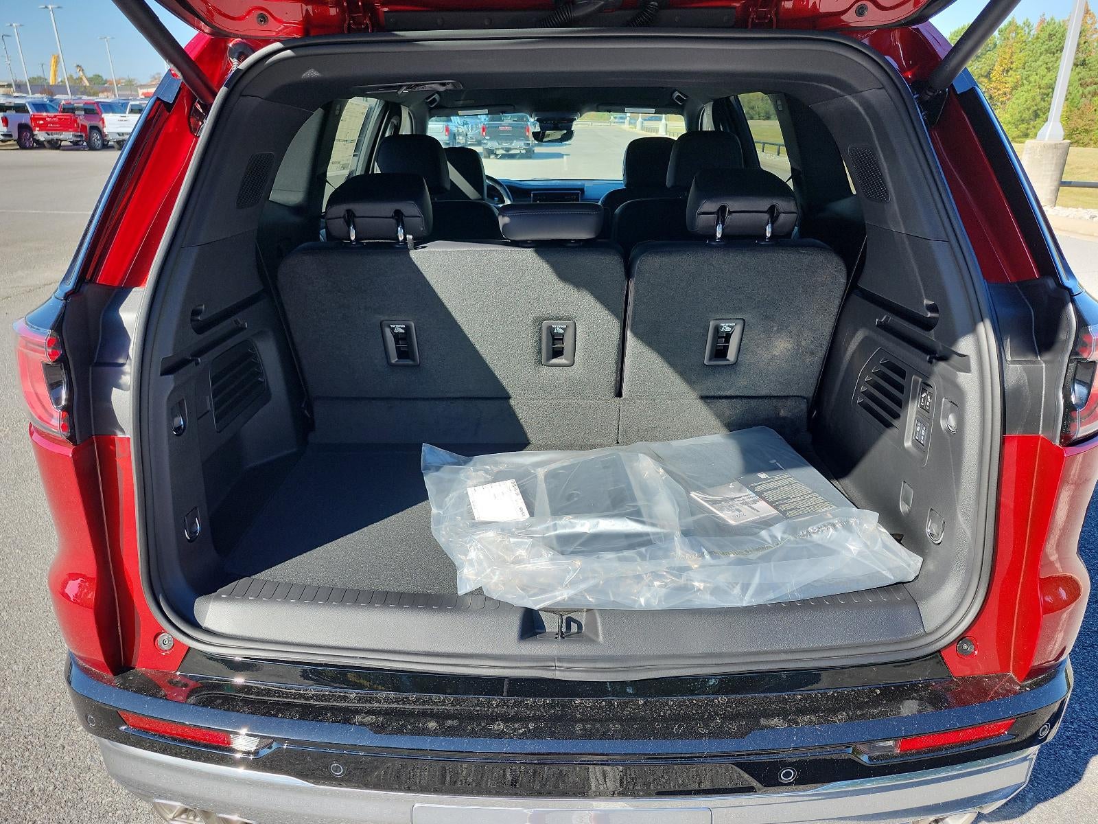 2026 GMC Acadia AWD Denali