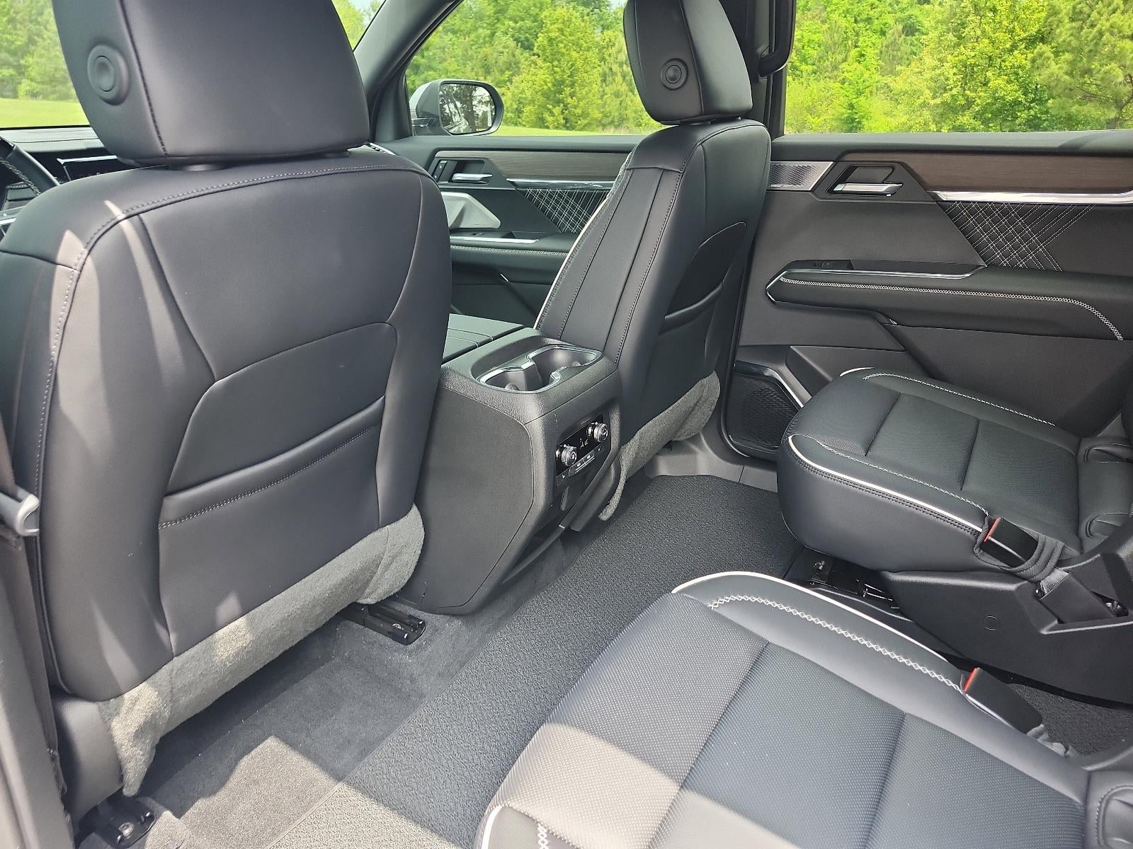 2024 GMC Acadia AWD Denali