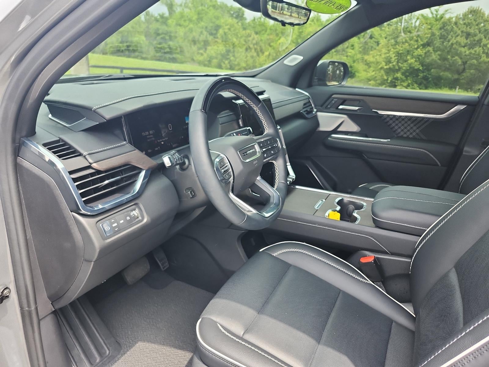 2024 GMC Acadia AWD Denali