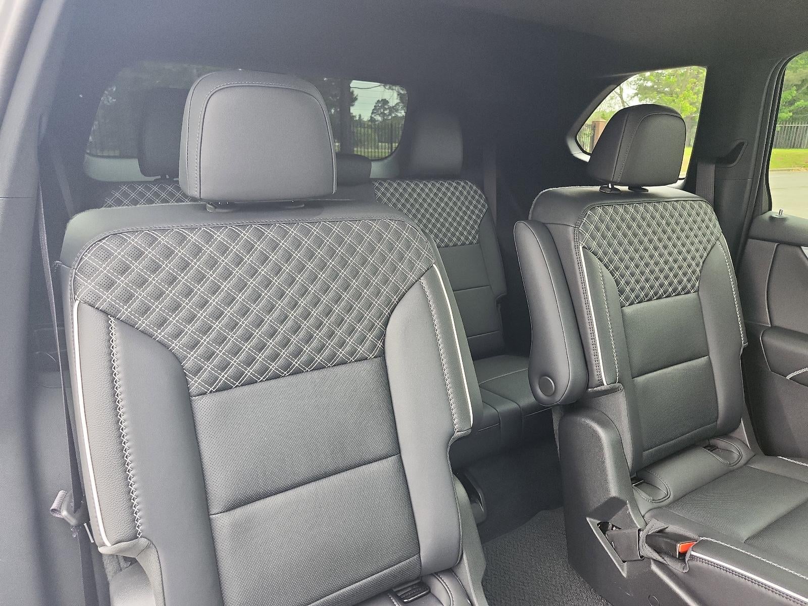 2024 GMC Acadia AWD Denali