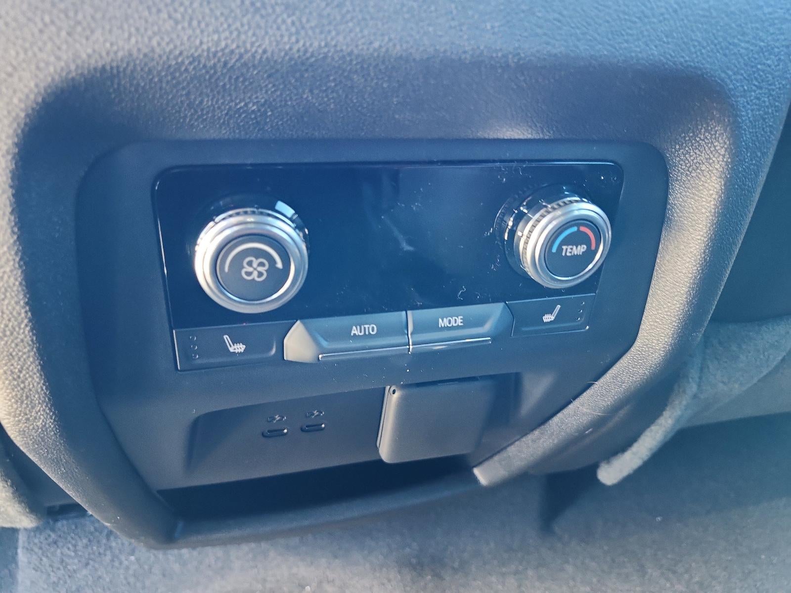 2026 GMC Acadia AWD Denali