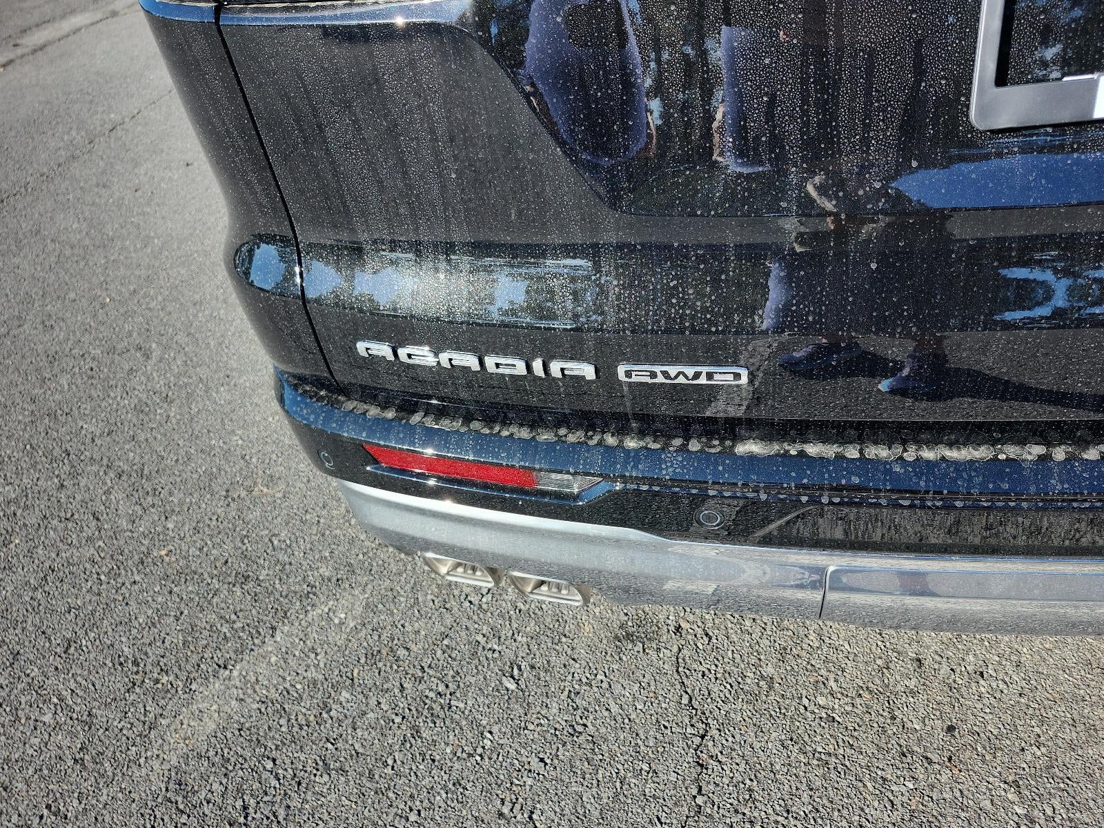 2026 GMC Acadia AWD Denali