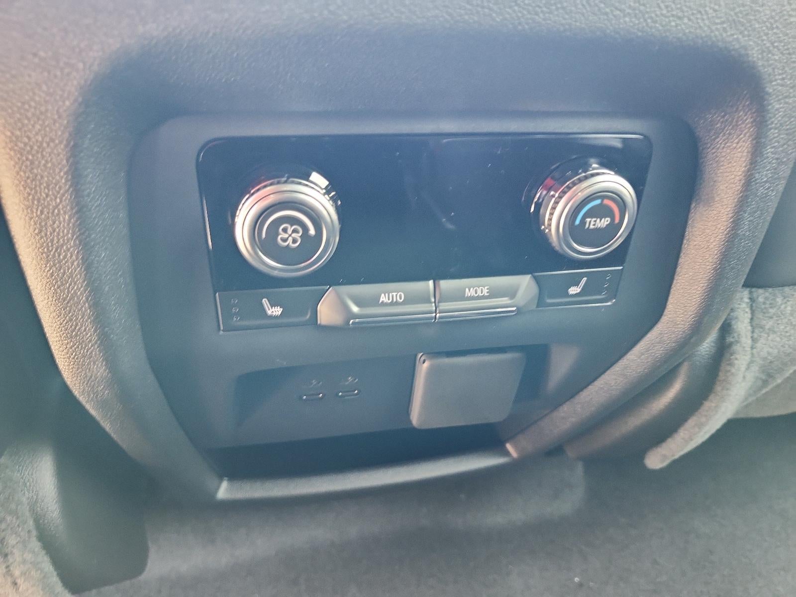 2026 GMC Acadia AWD Denali