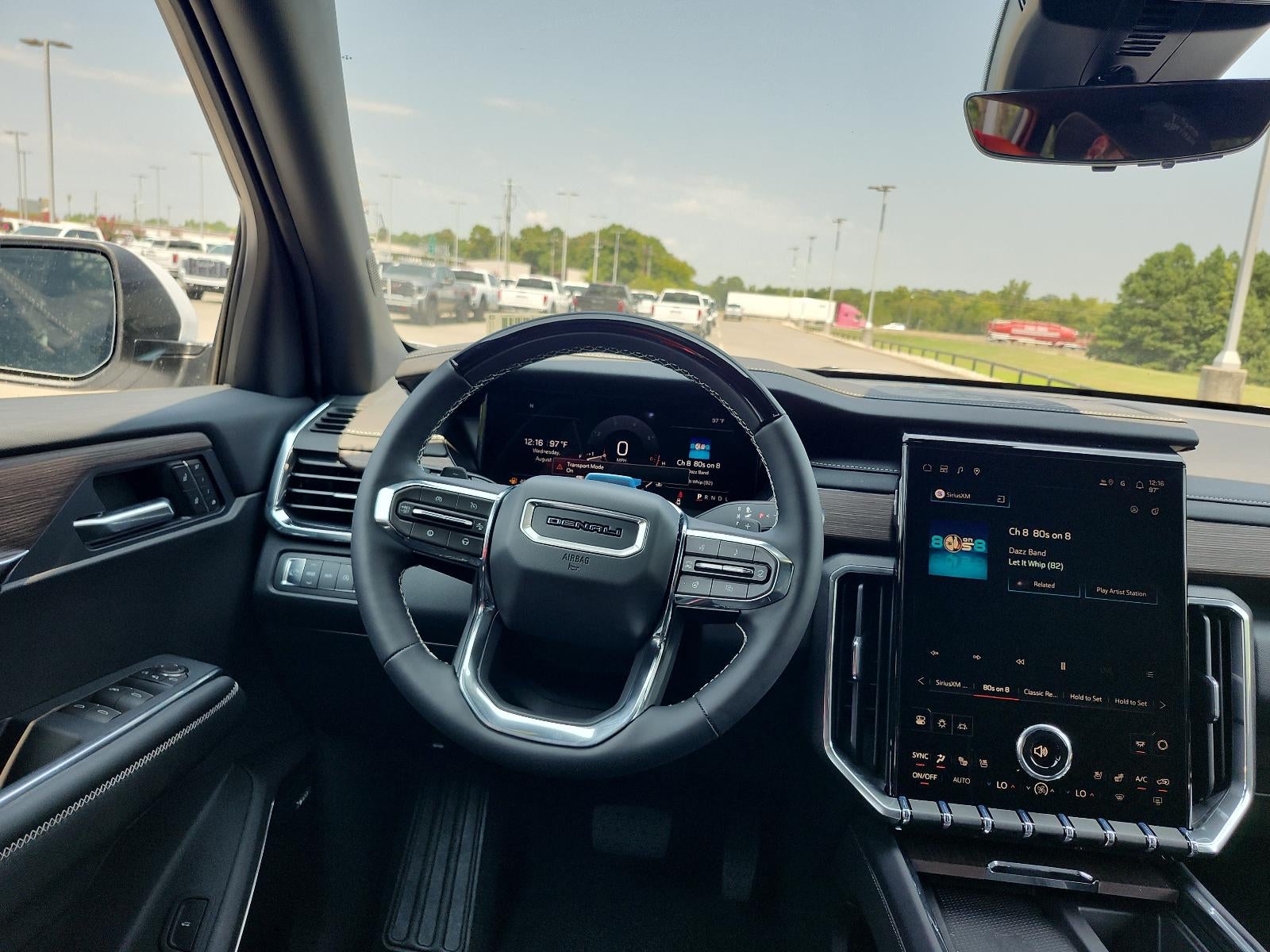 2026 GMC Acadia AWD Denali