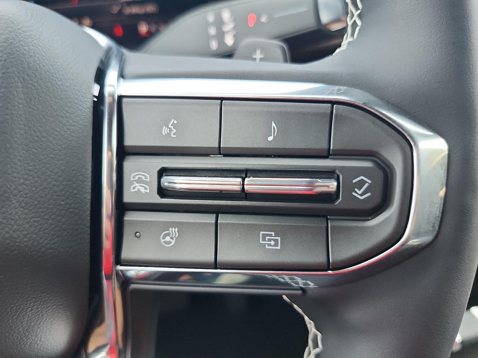 2026 GMC Acadia AWD Denali