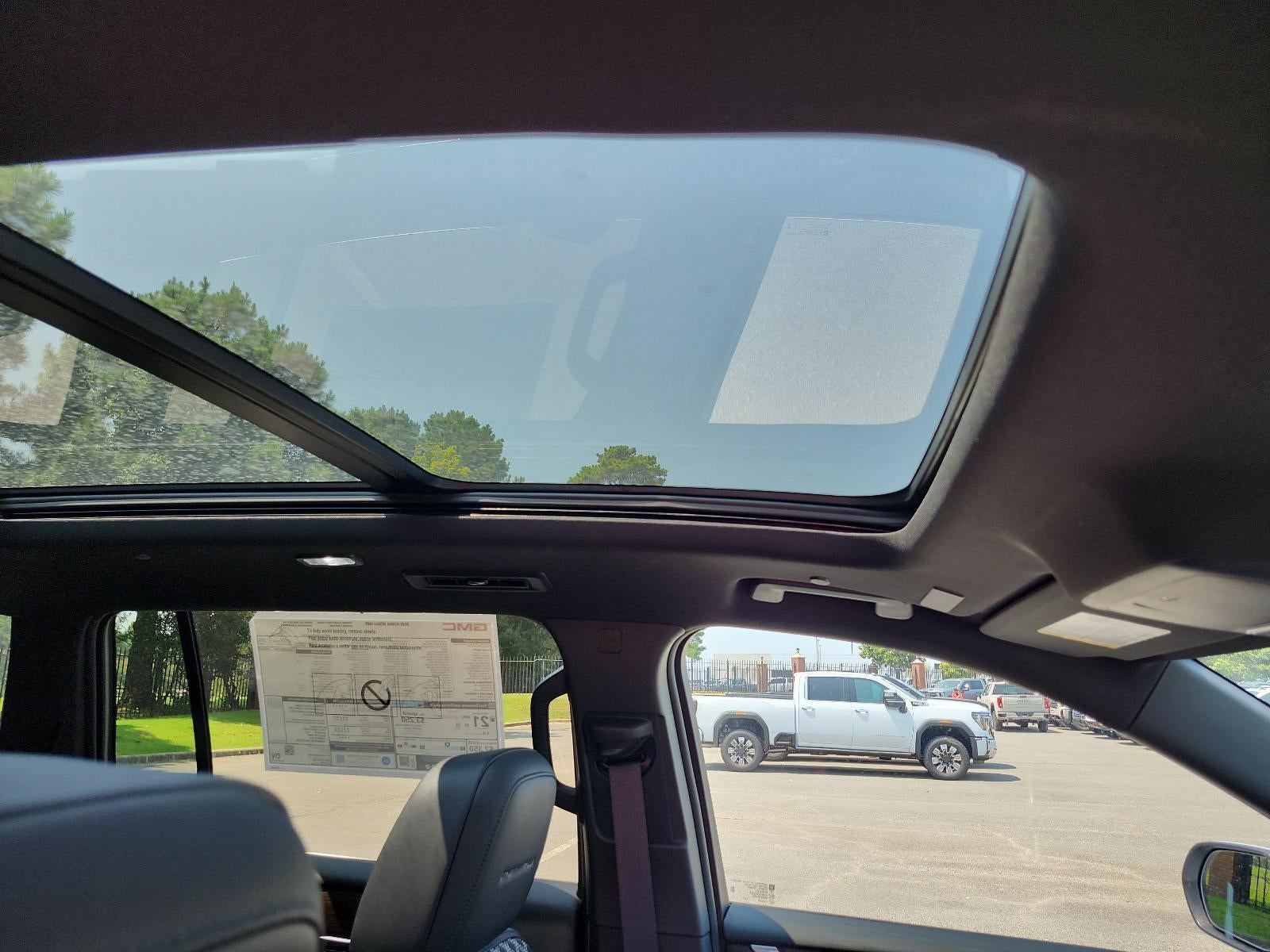 2026 GMC Acadia AWD Denali