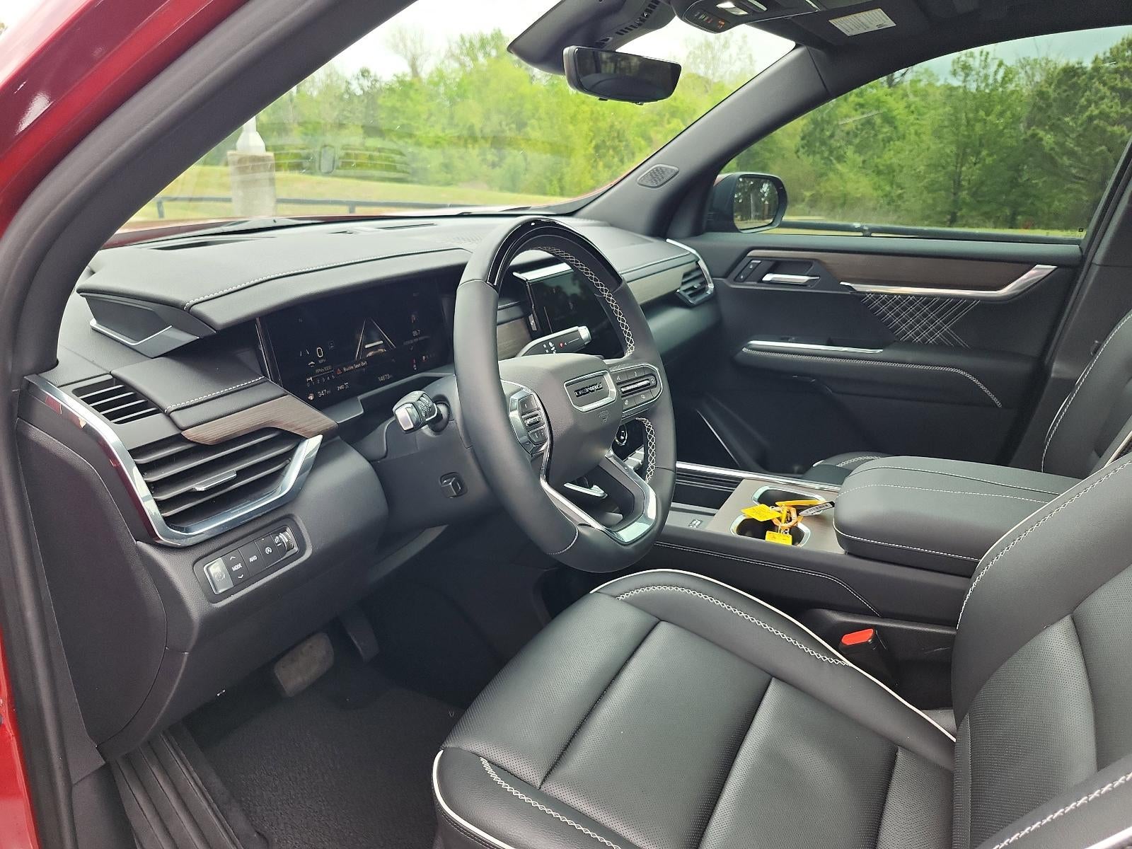 2024 GMC Acadia AWD Denali