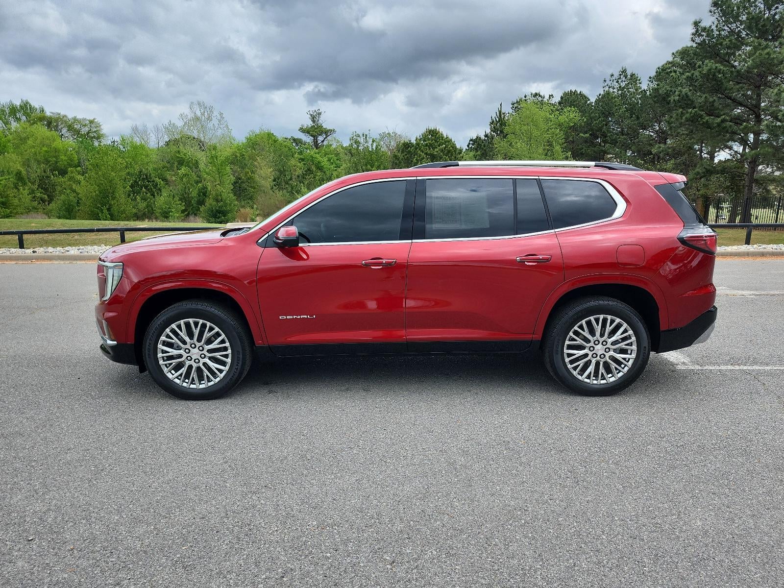 2024 GMC Acadia AWD Denali