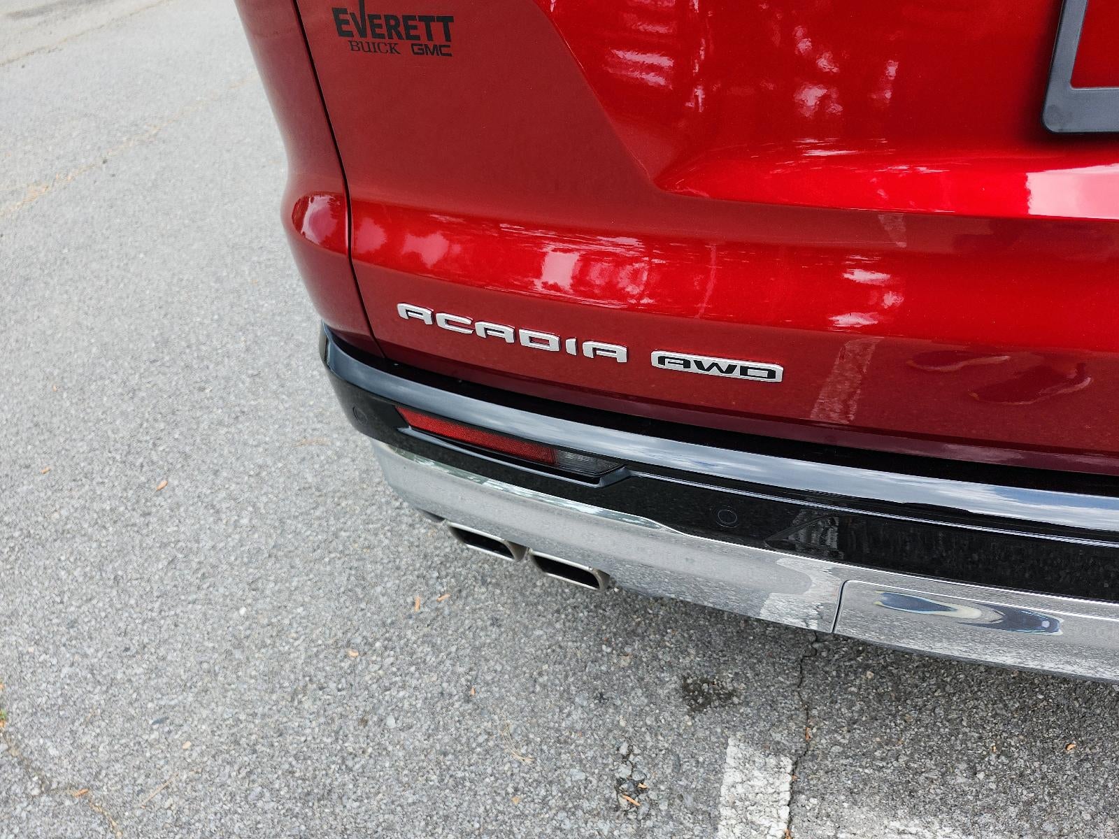 2024 GMC Acadia AWD Denali