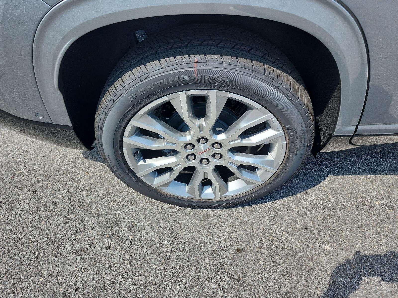 2026 GMC Acadia AWD Denali