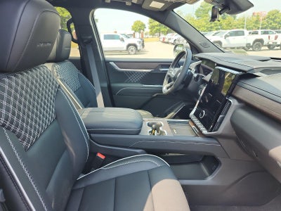 2026 GMC Acadia AWD Denali