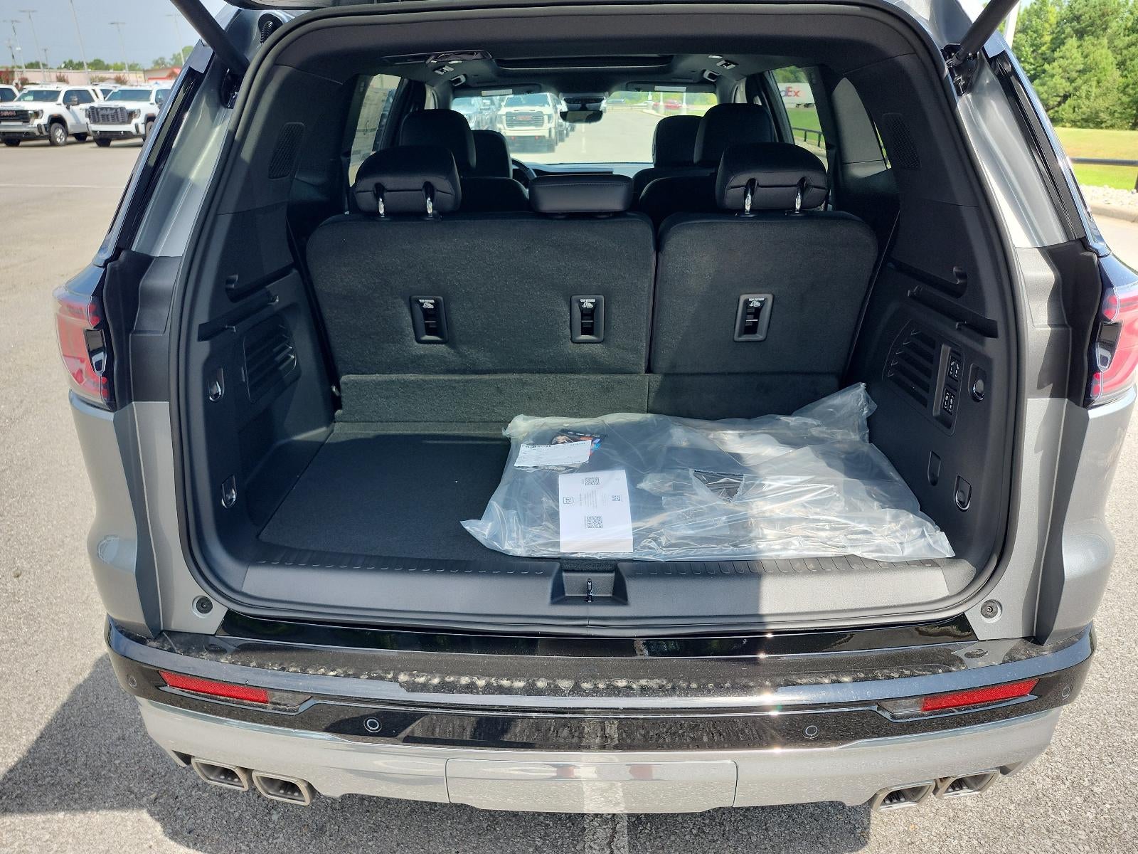 2026 GMC Acadia AWD Denali