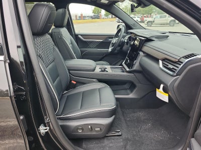 2026 GMC Acadia AWD Denali