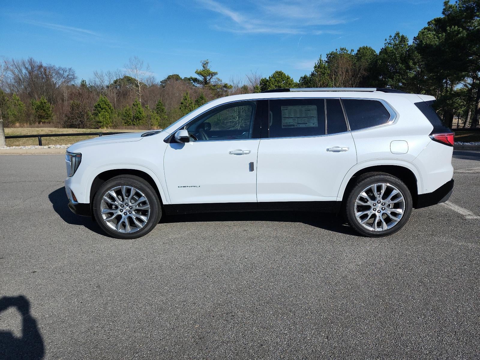 2026 GMC Acadia AWD Denali