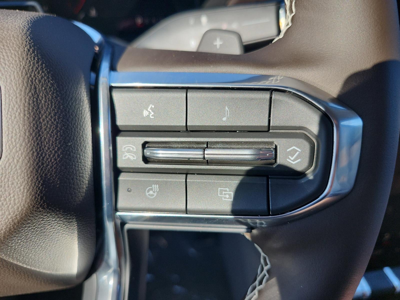 2026 GMC Acadia AWD Denali