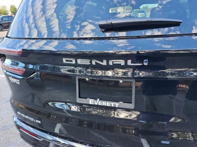 2026 GMC Acadia FWD Denali Ultimate