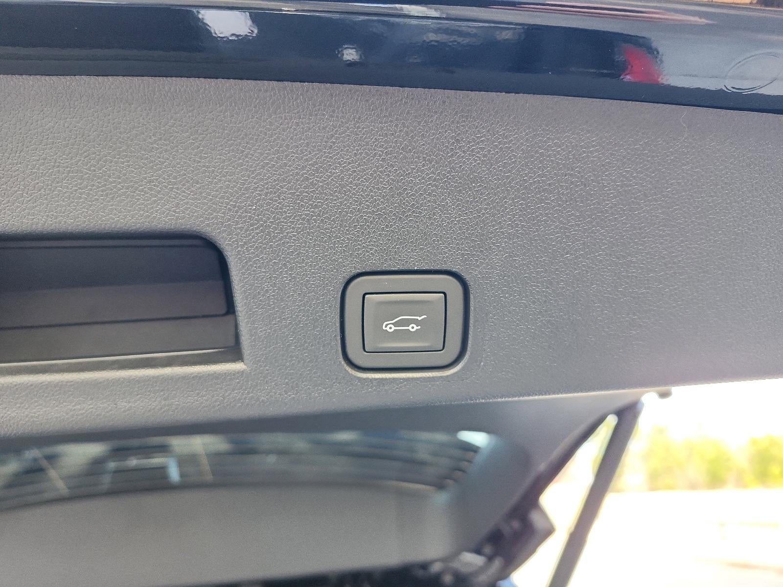 2026 GMC Acadia FWD Denali Ultimate